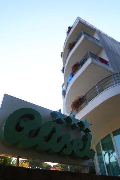 Hotel Alisei Lignano Sabbiadoro Exteriör bild